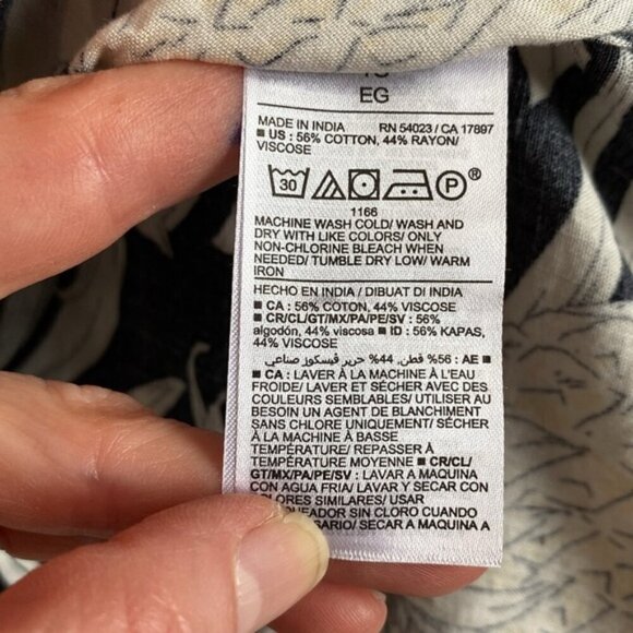 Old Navy Classic Fit Everyday Palm Leaf Shirt Size XL - Picture 8 of 9